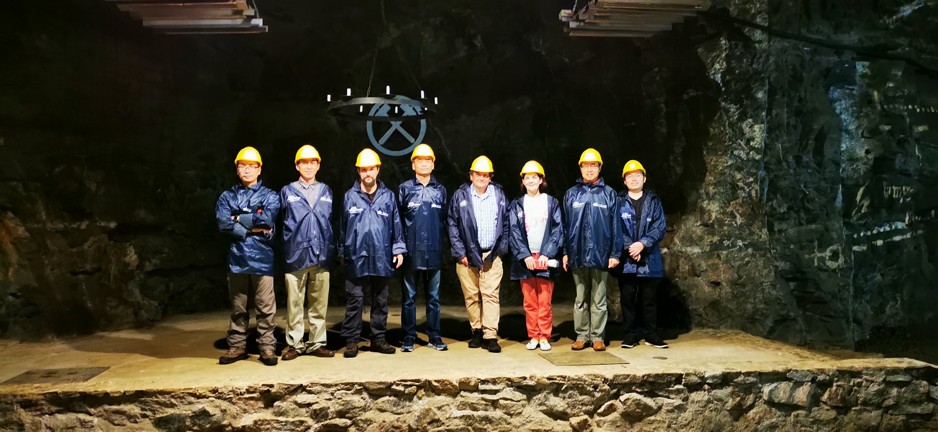 812292f0e2c8a27c1aa6c7f578dd6b5